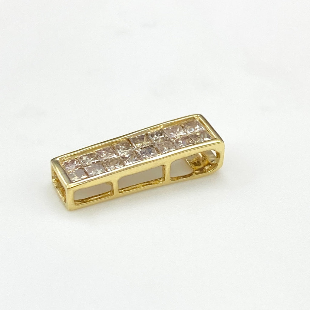メレダイヤ ペンダントトップ YG イエローゴールド ペンダントトップ K18 ダイヤモンド レディース 【中古】nbjwl