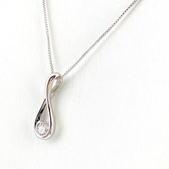 ダイヤモンド デザインネックレス プラチナ ペンダント ネックレス Pt900 Pt850 ダイヤモンド レディース 【中古】nbjwl