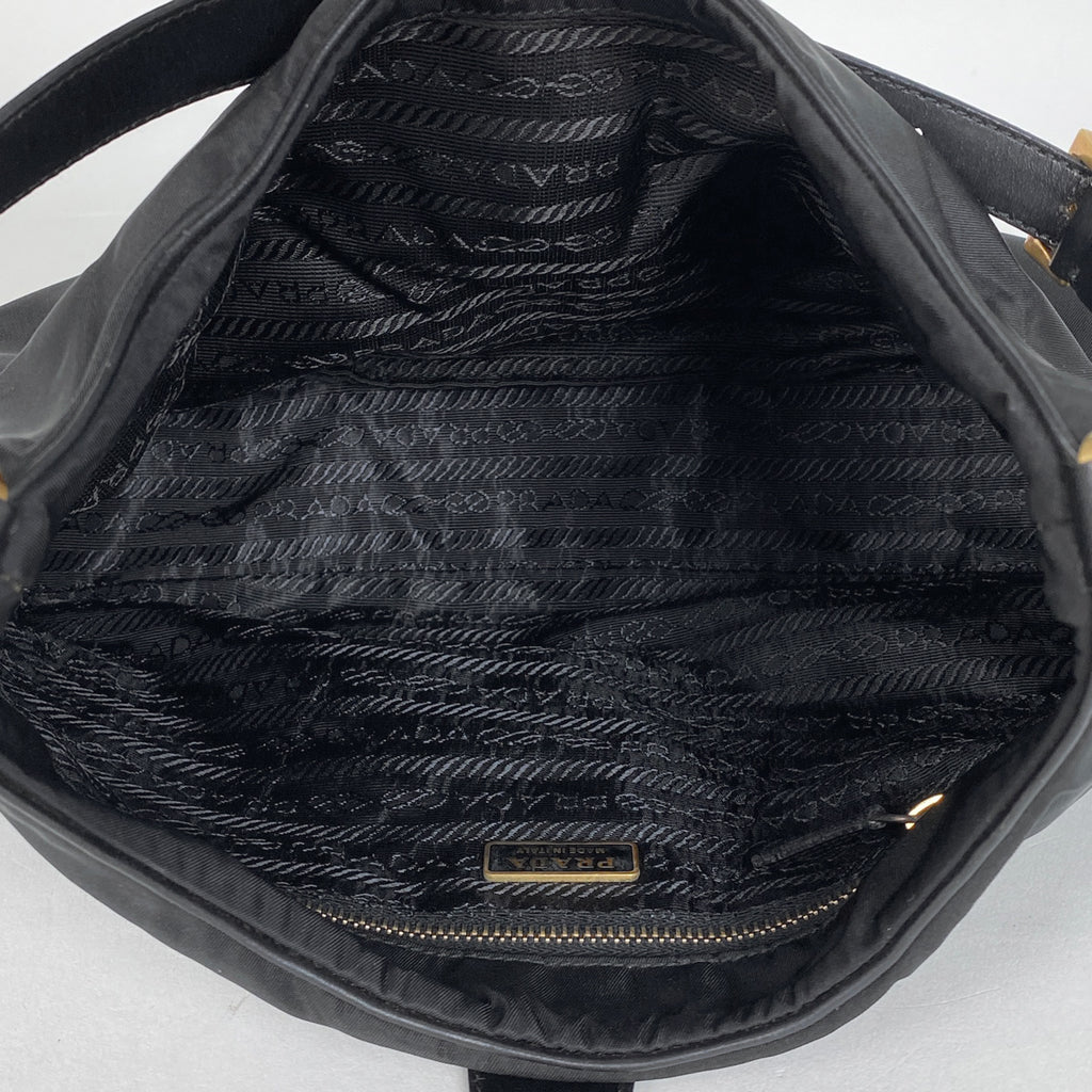 プラダ ロゴプレート ショルダーバッグ ハンドバッグ ワンショルダー ショルダーバッグ ナイロン ネロ(ブラック) BR0319 レディース 【中古】brbag