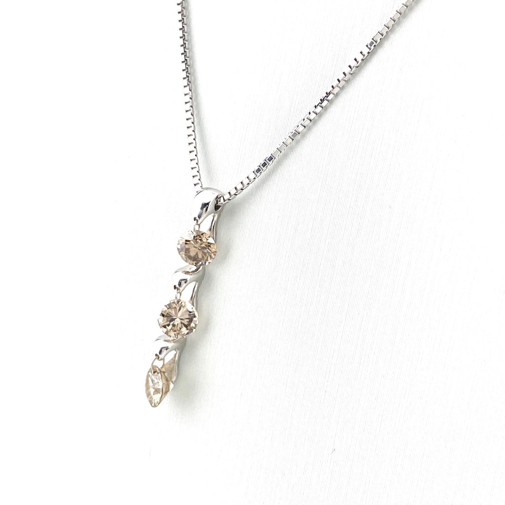 メレダイヤ デザインネックレス WG ホワイトゴールド ペンダント ネックレス K18 WG ダイヤモンド レディース 【中古】nbjwl