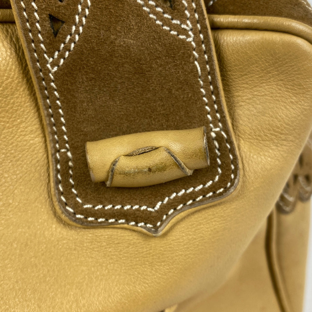 ロエベ アナグラム ハンドバッグ タッセル フリンジ ハンドバッグ レザー ベージュ レディース 【中古】brbag