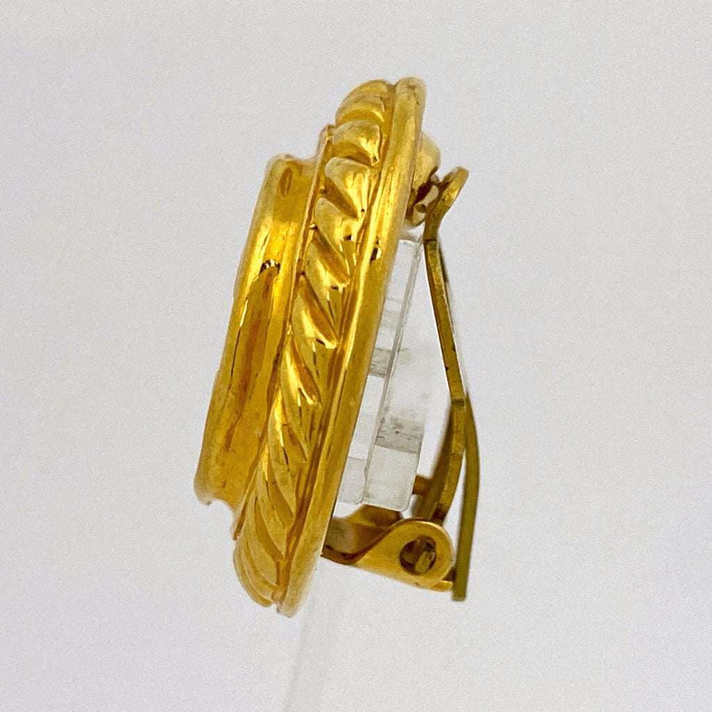 シャネル ココマーク ラウンド イヤリング 丸型 イヤリング GP ゴールド レディース 【中古】bracc