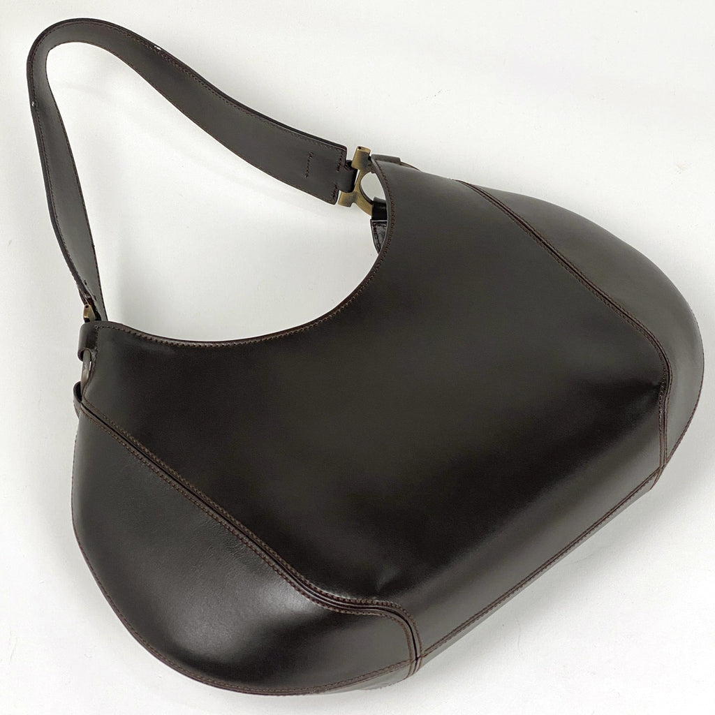 【希少】サルヴァトーレフェラガモ　ヌバックチェーン　ショルダーバッグ ガンチーニ Salvatore Ferragamo/サルヴァトーレフェラガモ】 ガンチーニ