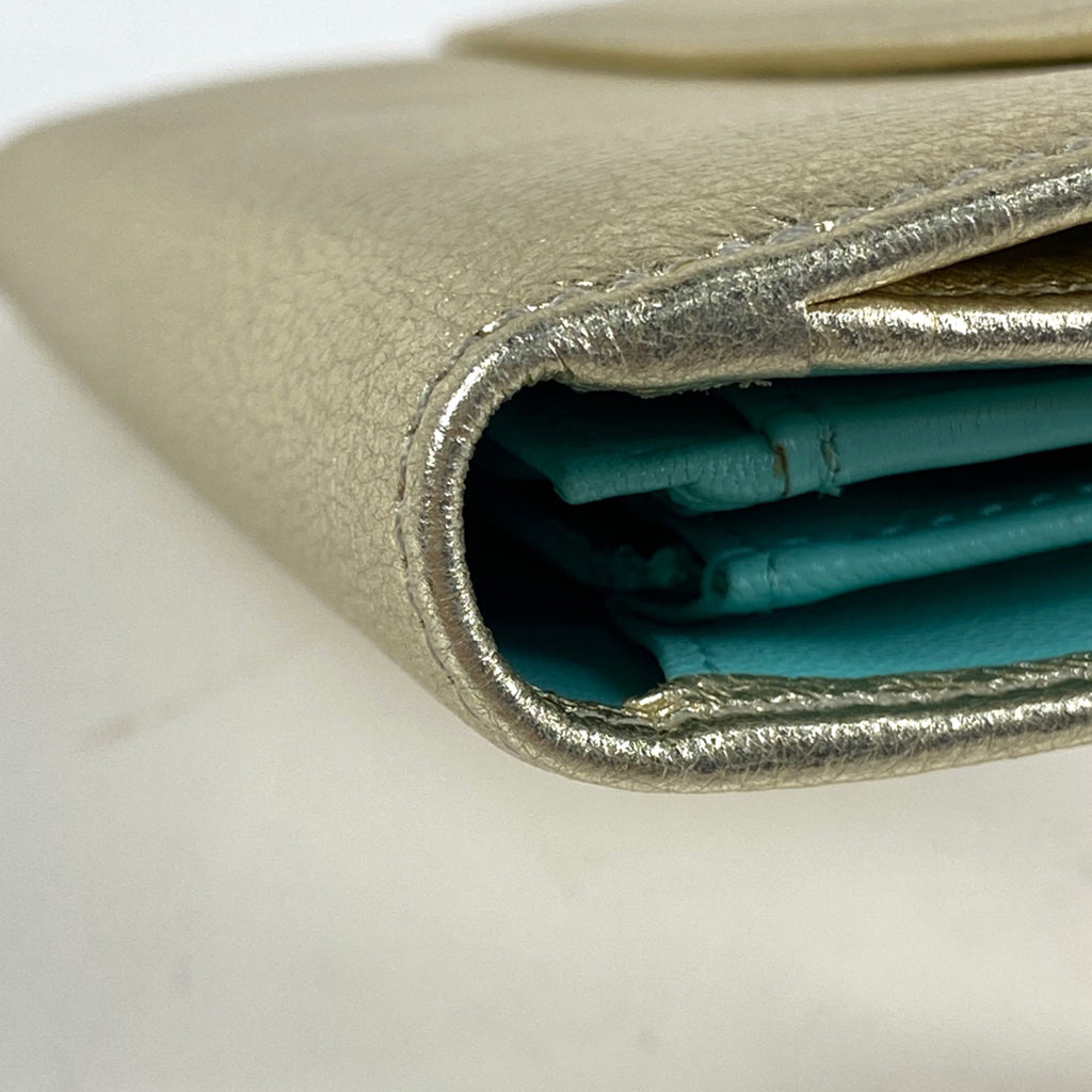 ティファニー ロゴ 二つ折り 長財布 ターンロック 長財布 レザー ゴールド レディース 【中古】brbag