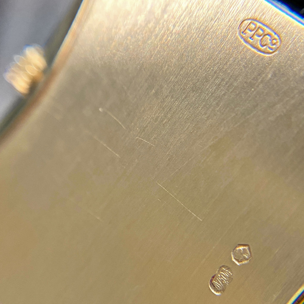 パテックフィリップ ゴンドーロ 4824J-001 腕時計 YG レザー クォーツ ホワイト レディース 【中古】wtcbb