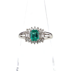 エメラルド デザインリング プラチナ 指輪 メレダイヤ リング 11号 Pt850 エメラルド ダイヤモンド レディース 【中古】nbjwl