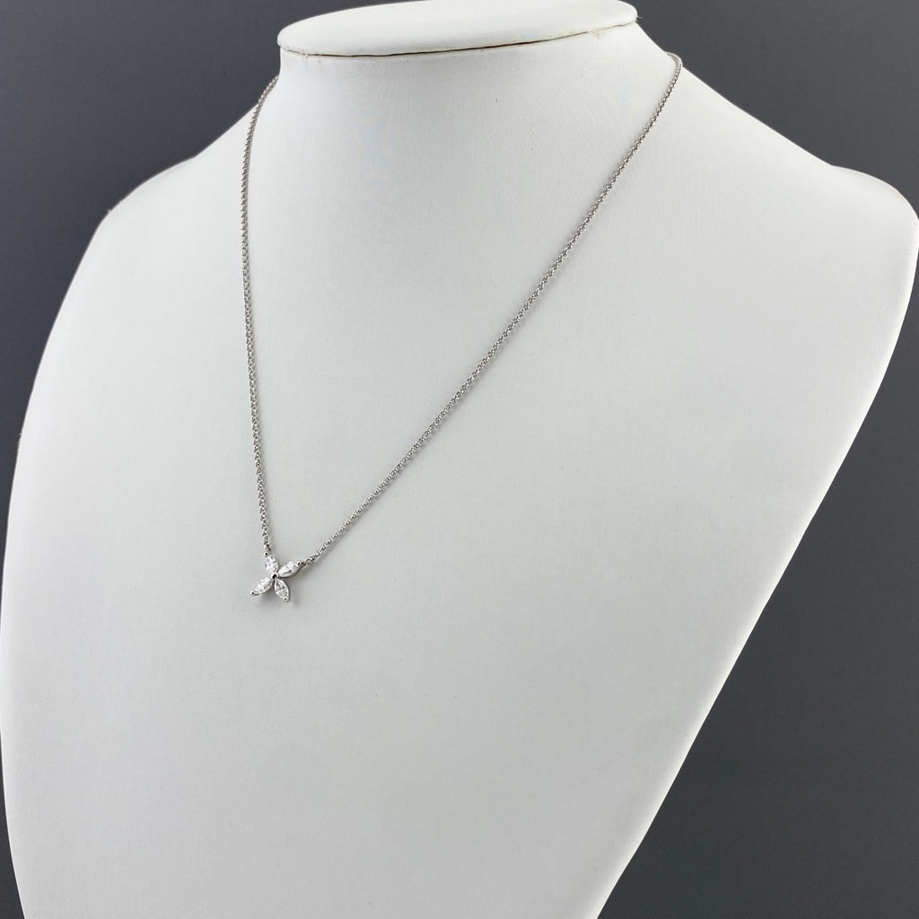 メレダイヤ デザインネックレス プラチナ ペンダント ネックレス Pt900 Pt850 ダイヤモンド レディース 【中古】nbjwl