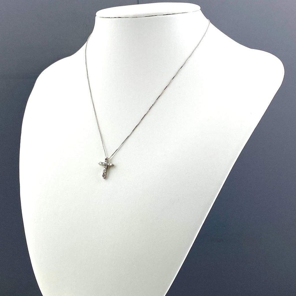 クロスモチーフ デザインネックレス プラチナ ペンダント メレダイヤ 十字架 ネックレス Pt900 Pt850 ダイヤモンド レディース 【中古】nbjwl