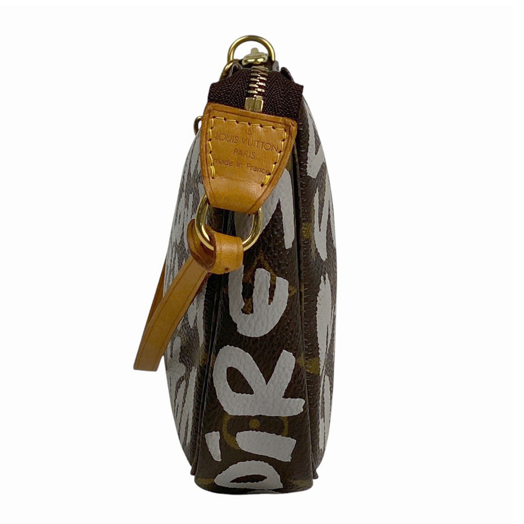 ルイ・ヴィトン ポシェット アクセソワール メイク コスメ アクセサリーポーチ モノグラムグラフィティ アルジャン M92192 レディース 【中古】brbag