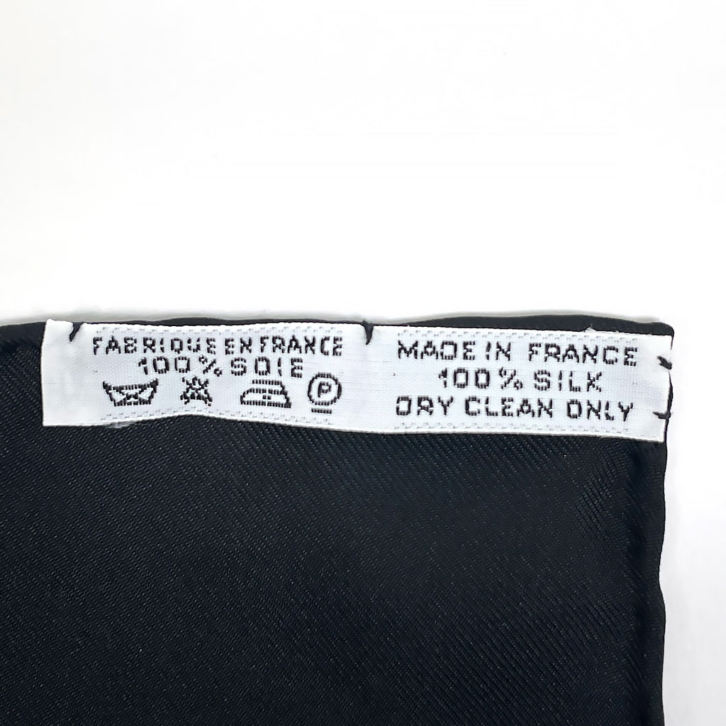 エルメス カレ 90 LES VOITURES A TRANSFORMATION 折畳み式幌の馬車 スカーフ シルク ブラック マルチカラー レディース 【中古】brbag