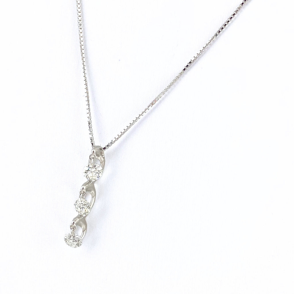 メレダイヤ デザインネックレス WG ホワイトゴールド ペンダント ネックレス K18 WG ダイヤモンド レディース 【中古】nbjwl