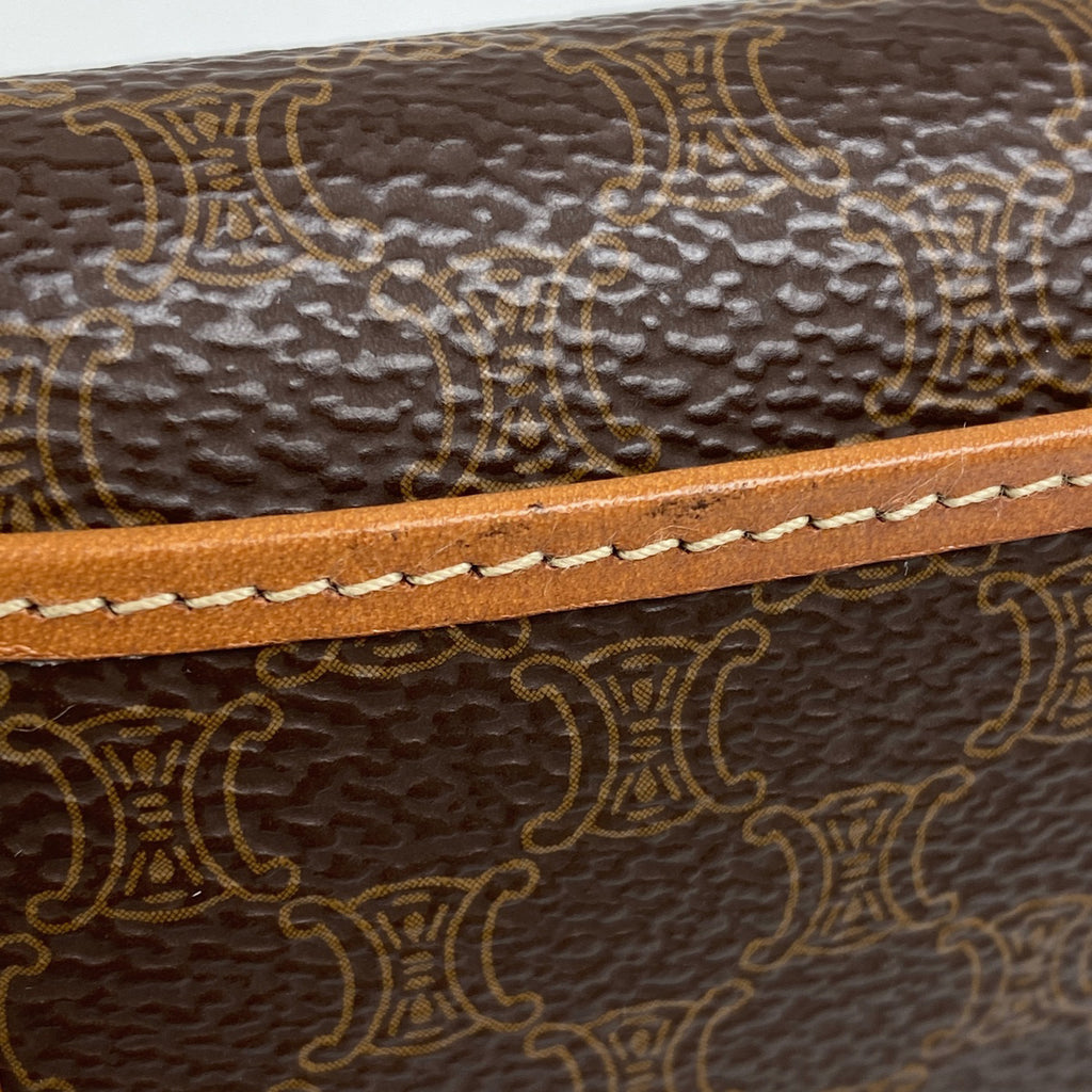 セリーヌ マカダム柄 二つ折り 長財布 札入れ 小銭入れ がま口 長財布 コーティングキャンバス ブラウン レディース 【中古】brbag