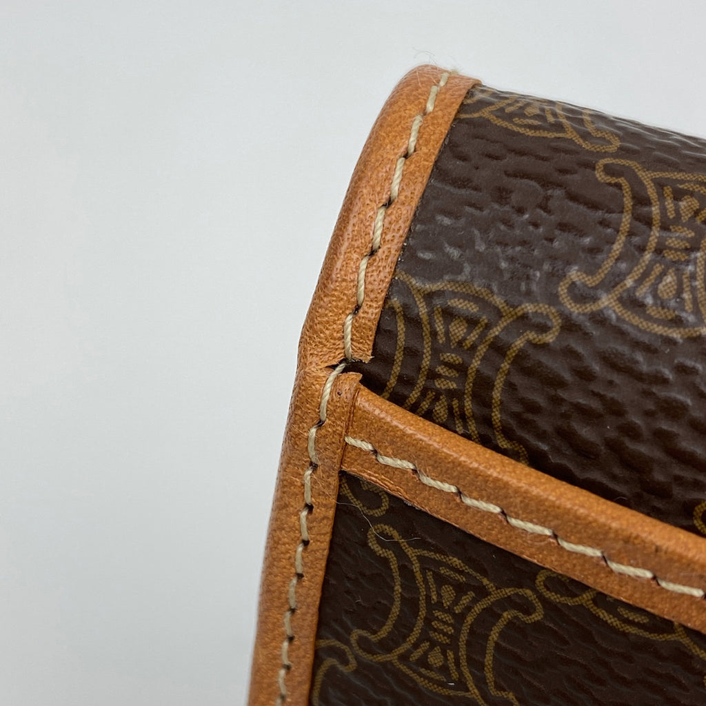 セリーヌ マカダム柄 二つ折り 長財布 札入れ 小銭入れ がま口 長財布 コーティングキャンバス ブラウン レディース 【中古】brbag