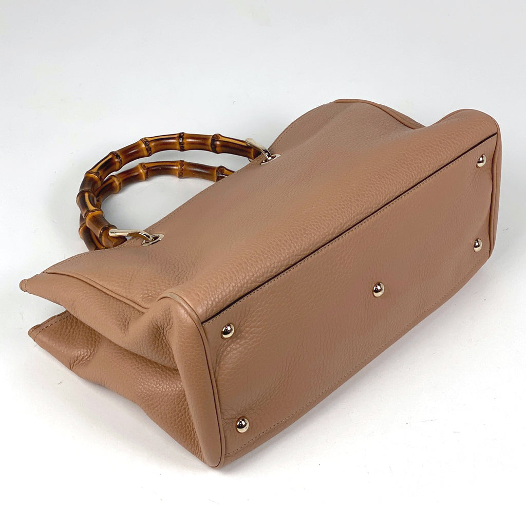 グッチ バンブー ショッパー ミディアム ハンドバッグ 2WAY ショルダーバッグ ハンドバッグ レザー ベージュ 323660 レディース 【中古】brbag