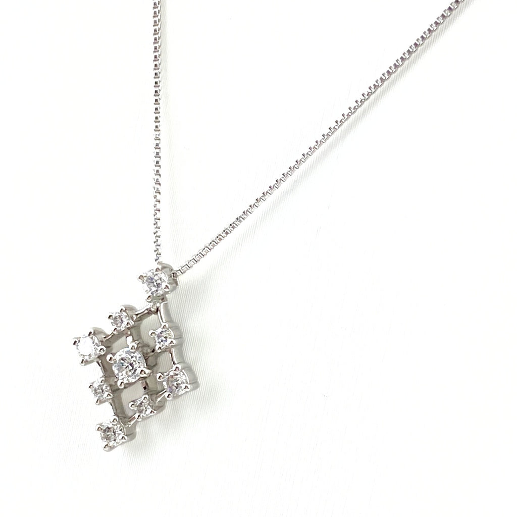 ヴァンドーム青山 メレダイヤ デザインネックレス プラチナ ペンダント ネックレス Pt950 Pt850 ダイヤモンド レディース 【中古】brjwl