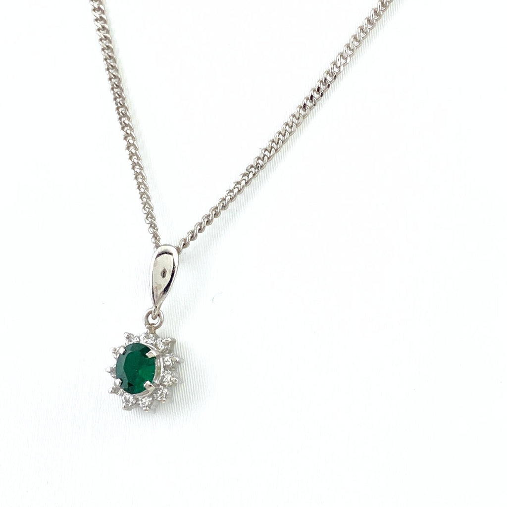 エメラルド デザインネックレス プラチナ ペンダント メレダイヤ ネックレス Pt900 Pt850 エメラルド レディース 【中古】nbjwl