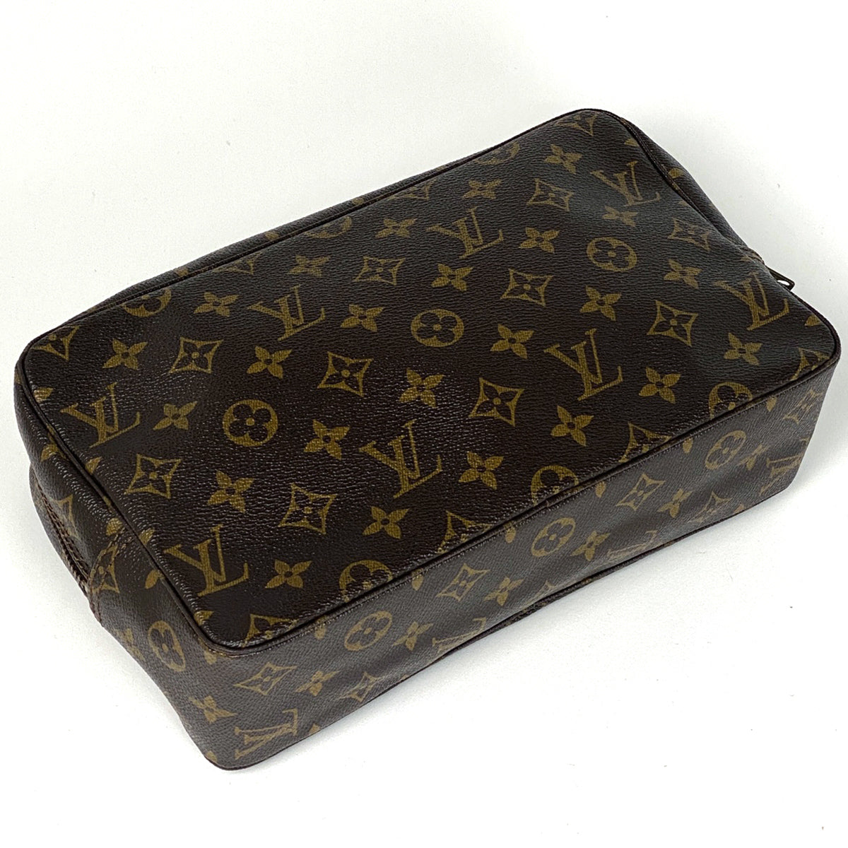 LOUIS VUITTON トゥルース トワレット 28 モノグラム 化粧ポーチ バイセル公式】ルイ・ヴィトン トゥルース トワレット 28 メイク