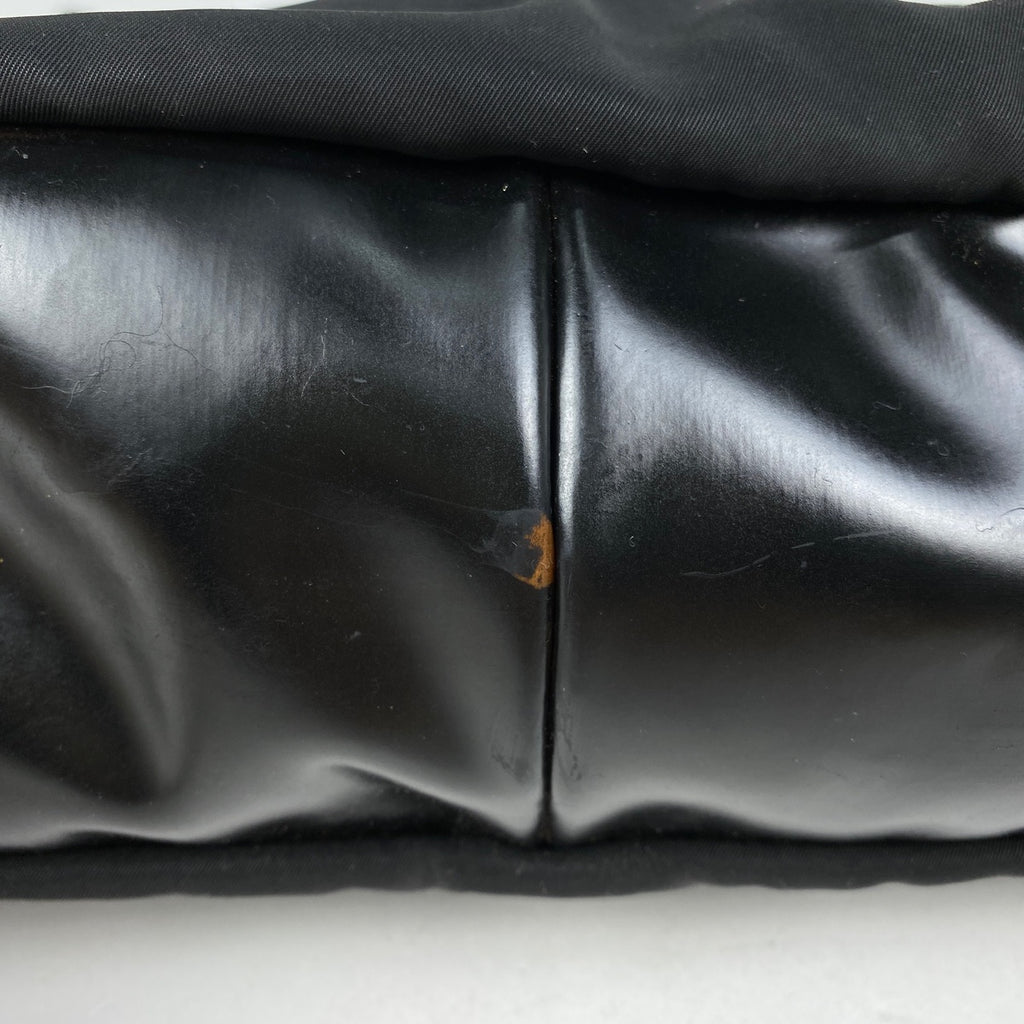 シャネル スポーツライン ショルダーバッグ ココマーク メッセンジャーバッグ ショルダーバッグ ナイロン ブラック レディース 【中古】brbag