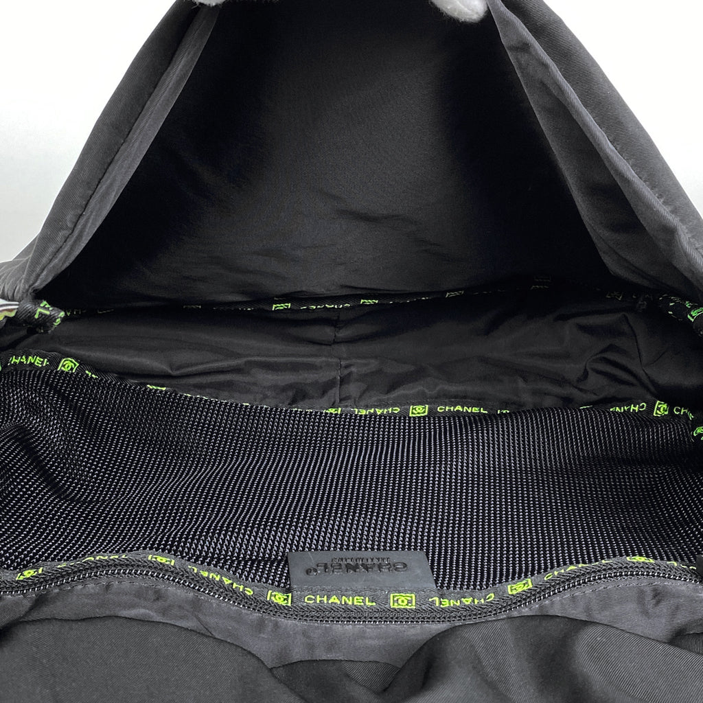 シャネル スポーツライン ショルダーバッグ ココマーク メッセンジャーバッグ ショルダーバッグ ナイロン ブラック レディース 【中古】brbag