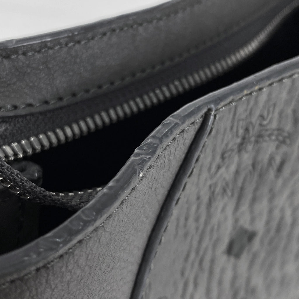 エム・シー・エム ロゴグラム ショルダーバッグ 肩掛け 斜めがけ ショルダーバッグ レザー グレー レディース 【中古】brbag