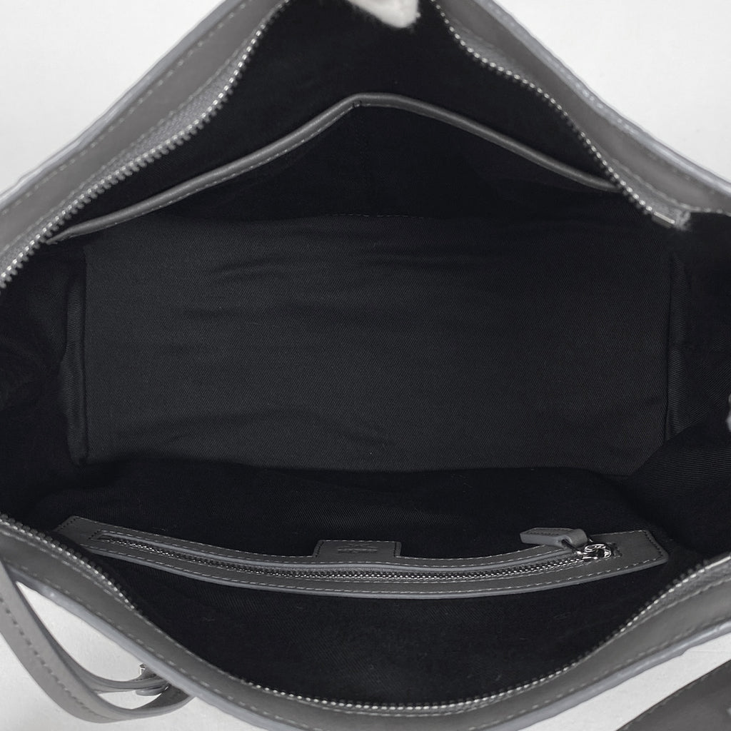 エム・シー・エム ロゴグラム ショルダーバッグ 肩掛け 斜めがけ ショルダーバッグ レザー グレー レディース 【中古】brbag