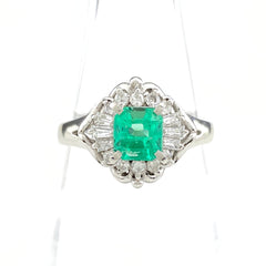 エメラルド デザインリング プラチナ 指輪 メレダイヤ リング 12号 Pt900 エメラルド ダイヤモンド レディース 【中古】nbjwl