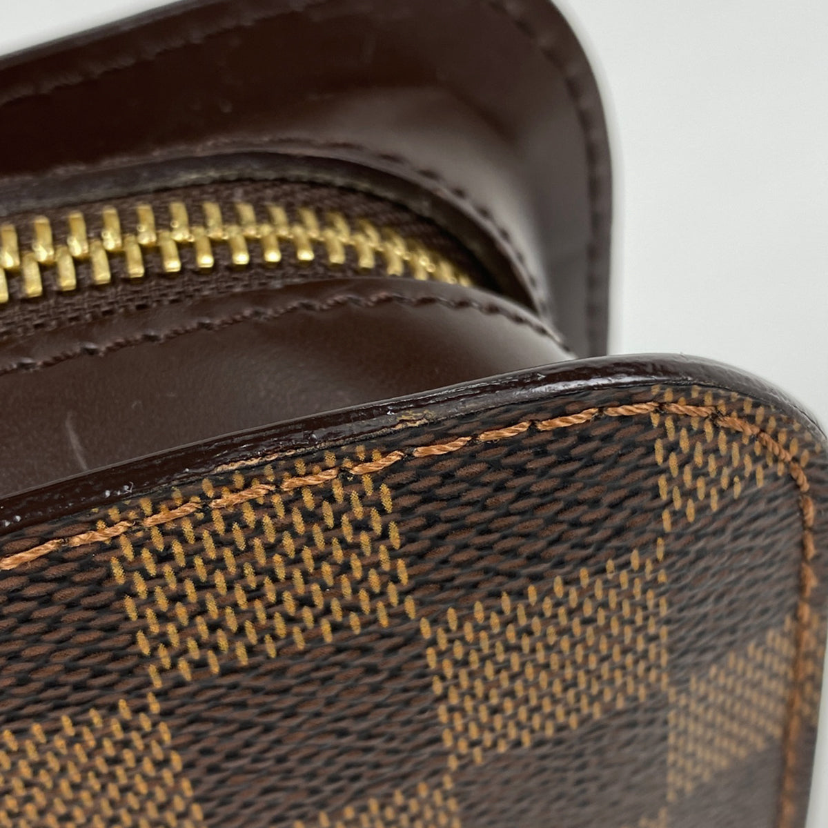 バイセル公式】ルイ・ヴィトン サンルイ クラッチバッグ 手持ち