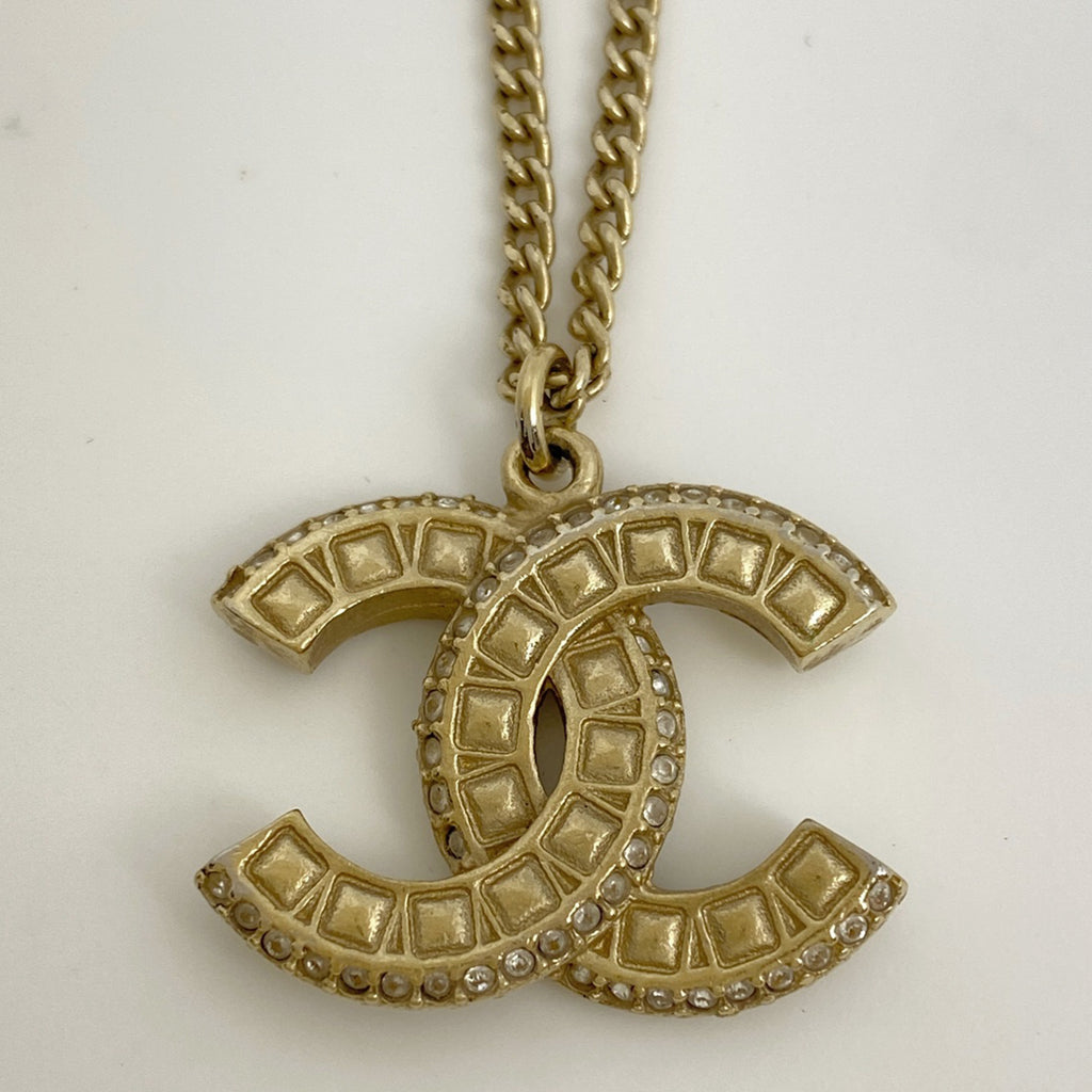 シャネル ココマーク ラインストーン ネックレス CCマーク ペンダント ネックレス GP ゴールド レディース 【中古】bracc
