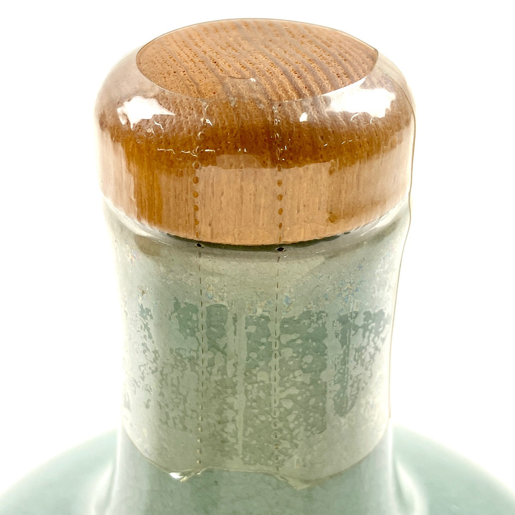 【東京都内限定お届け】 ニッカ NIKKA 高麗青磁 雲鶴草華文様 象嵌ボトル 600ml 国産ウイスキー 【古酒】liqbb