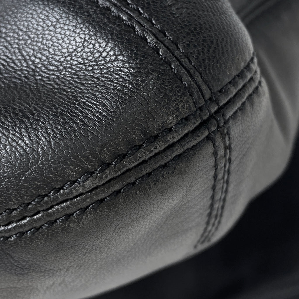 ロエベ アナグラム ショルダーバッグ ロゴ ショルダーバッグ レザー ブラック レディース 【中古】brbag