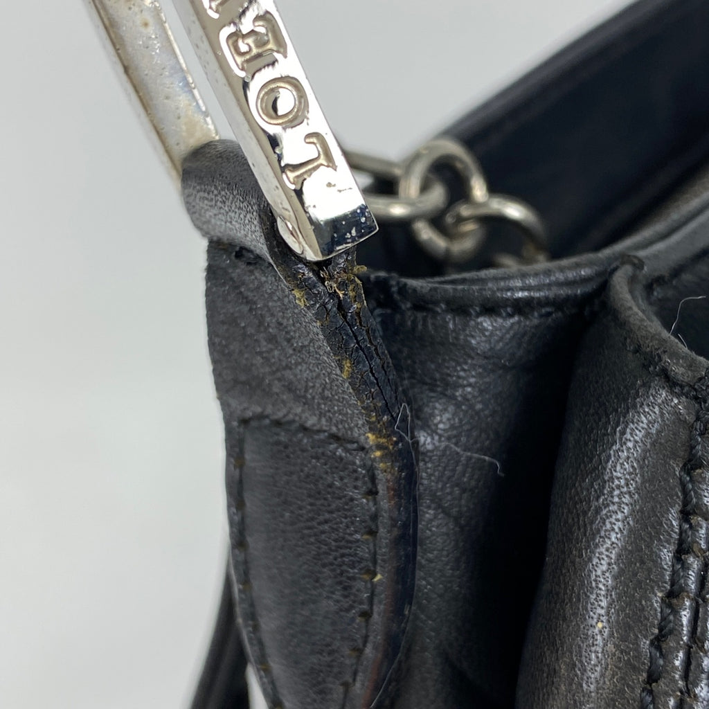 ロエベ アナグラム ショルダーバッグ ロゴ ショルダーバッグ レザー ブラック レディース 【中古】brbag