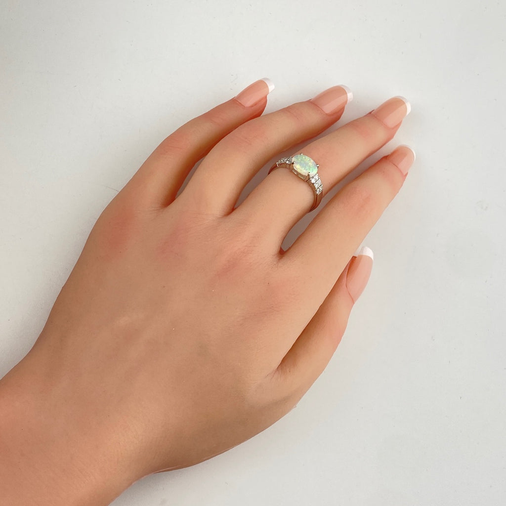 オパール デザインリング プラチナ メレダイヤ 指輪 リング 14号 Pt900 オパール ダイヤモンド レディース 【中古】nbjwl