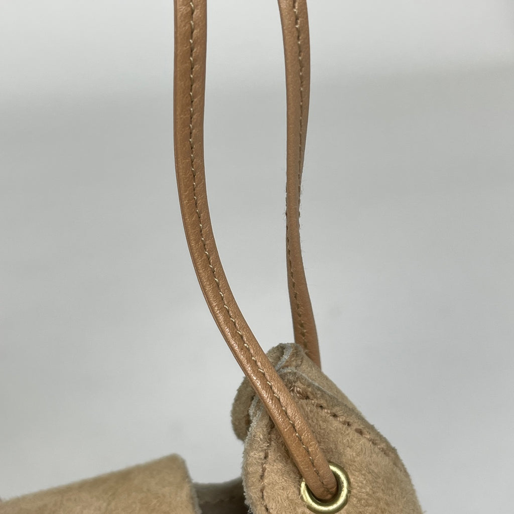 グッチ ハートモチーフ ショルダーバッグ 斜め掛け ショルダーバッグ スエード ベージュ 95107 レディース 【中古】brbag