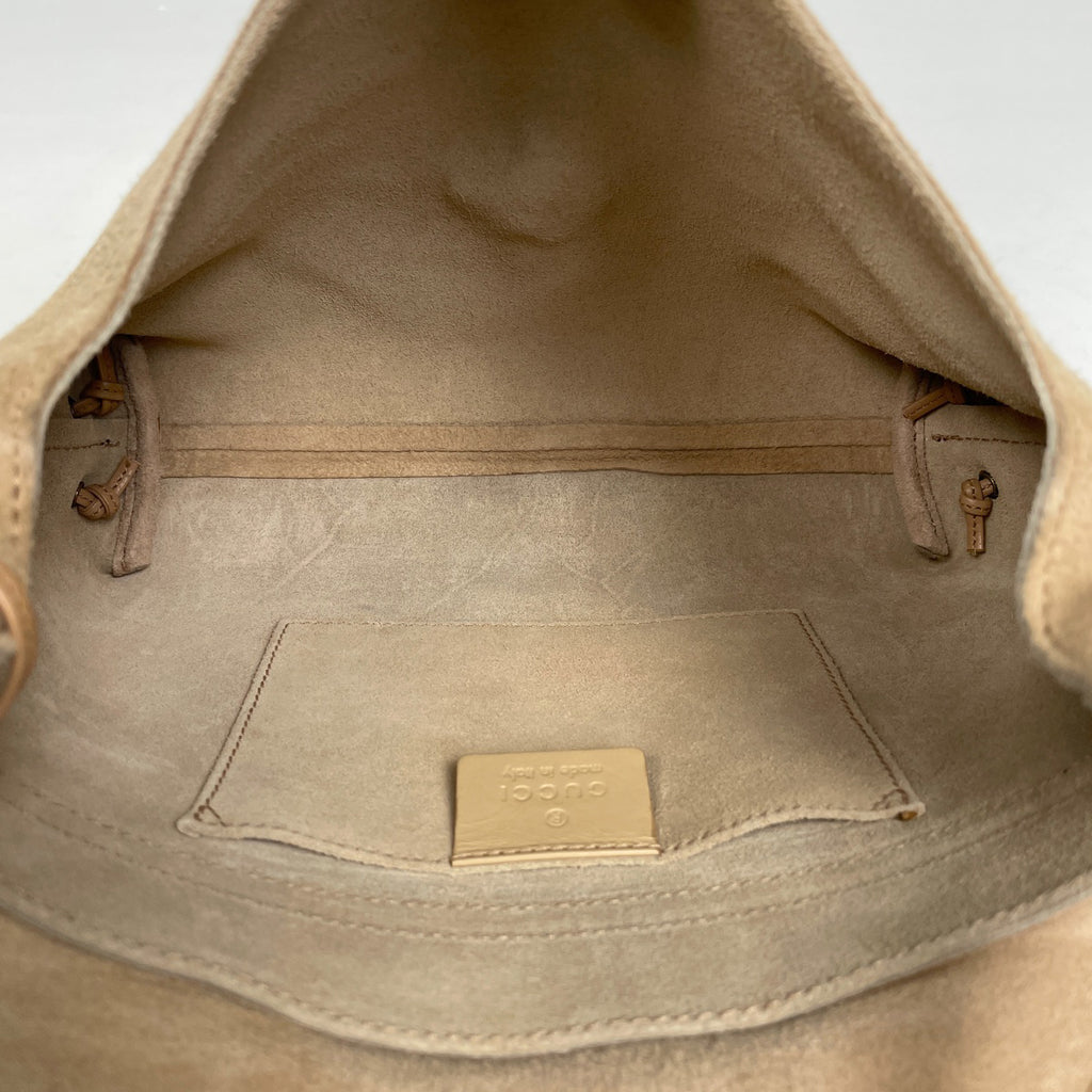 グッチ ハートモチーフ ショルダーバッグ 斜め掛け ショルダーバッグ スエード ベージュ 95107 レディース 【中古】brbag