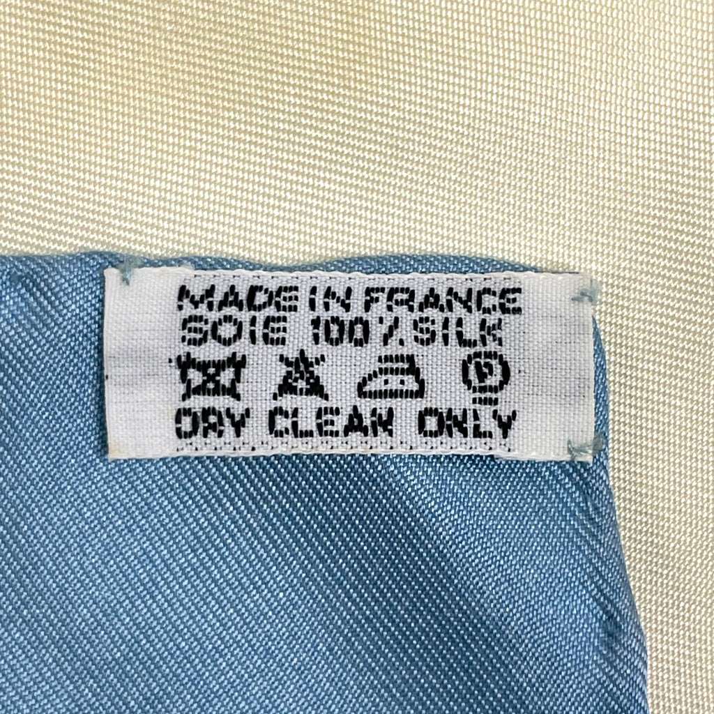 エルメス カレ 90 CHARMES DES PLAGES NORMANDES ノルマンディ海岸の魅力 スカーフ シルク ライトブルー マルチカラー レディース 【中古】brbag