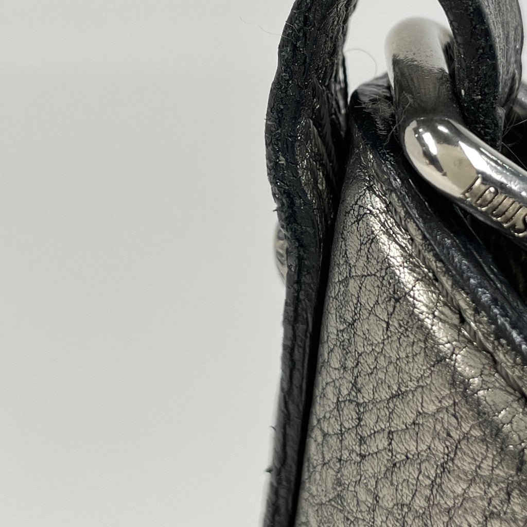 ルイ・ヴィトン XS パンチング ショルダーバッグ モノグラムマヒナ アルジャン(シルバー) M95718 レディース 【中古】brbag