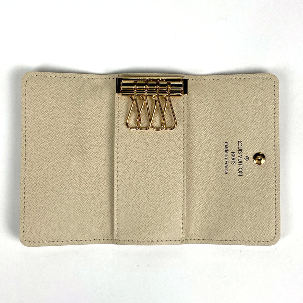 ルイ・ヴィトン ミュルティクレ 4 鍵入れ キーホルダー キーケース ダミエアズール ホワイト N60020 レディース 【中古】brbag