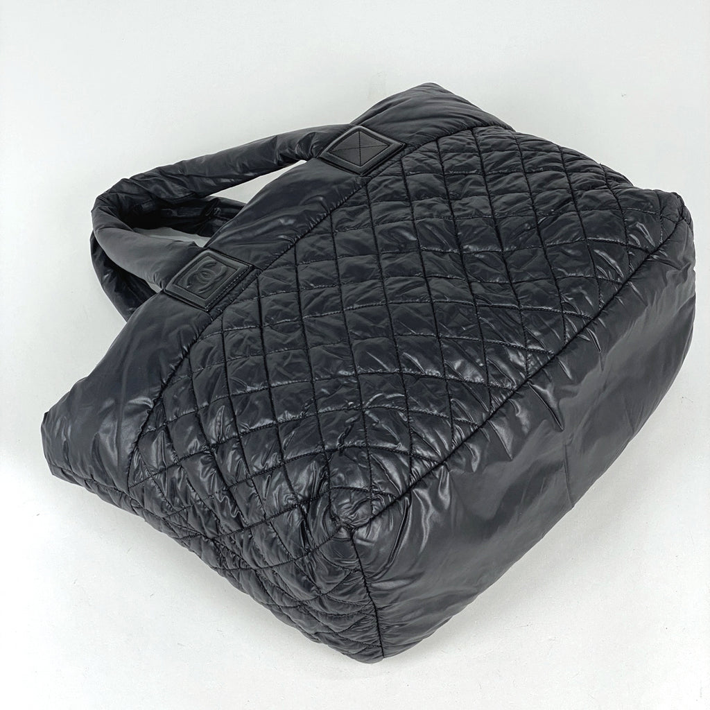 シャネル コココクーン ミディアム トートバッグ ココマーク ハンドバッグ トートバッグ ナイロン ブラック A48611 レディース 【中古】brbag