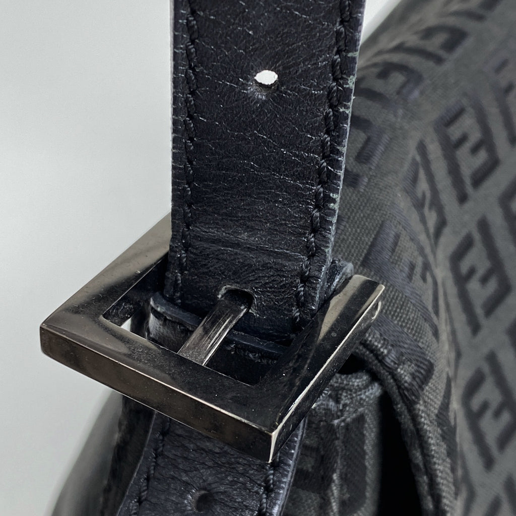 フェンディ ズッキーノ柄 ショルダーバッグ マンマバケット ワンショルダー ショルダーバッグ キャンバス ブラック 8BR001 レディース 【中古】brbag