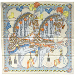 エルメス カレ 90 HARNAIS DE COEUR アルネ ドゥ クール スカーフ シルク クリーム マルチカラー レディース 【中古】brbag