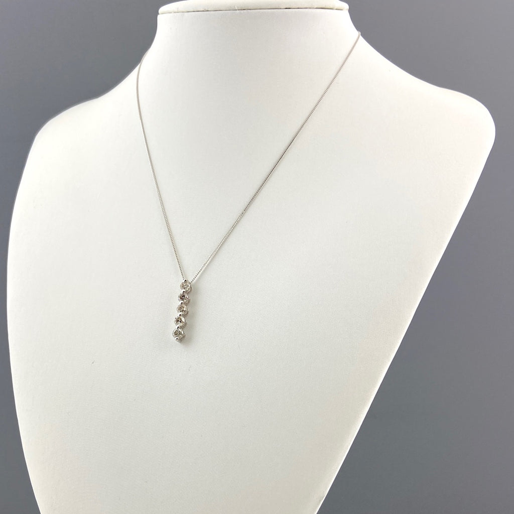 ダイヤモンド デザインネックレス プラチナ ペンダント ネックレス Pt900 Pt850 ダイヤモンド レディース 【中古】nbjwl