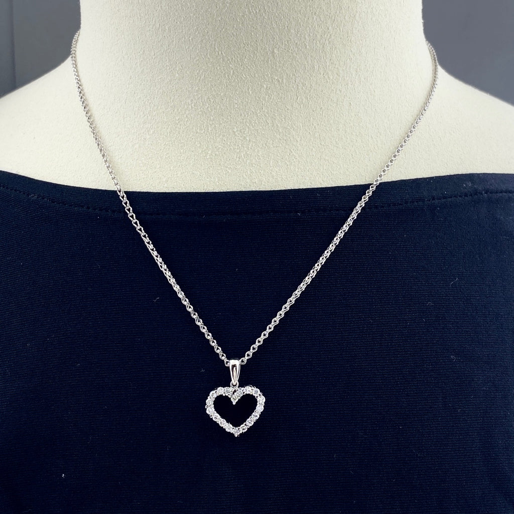 ハートモチーフ ネックレス プラチナ メレダイヤ ペンダント ネックレス Pt900 Pt850 ダイヤモンド レディース 【中古】nbjwl