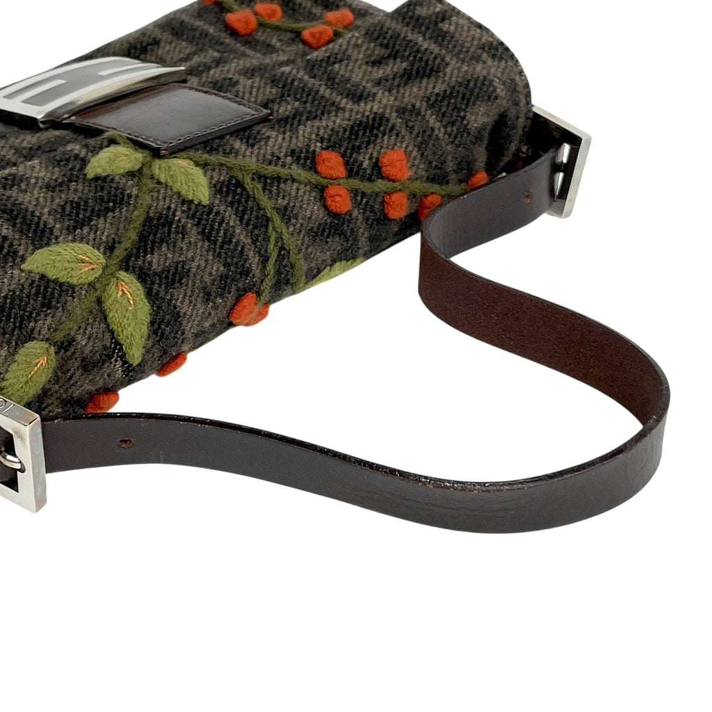 フェンディ ズッカ柄 マンマバケット 刺繍 ハンドバッグ ショルダーバッグ ファブリック ブラウン レディース 【中古】brbag