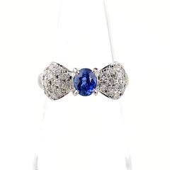 リボンモチーフ デザインリング プラチナ 指輪 メレダイヤ サファイア リング 6.5号 Pt900 サファイア ダイヤモンド レディース 【中古】nbjwl