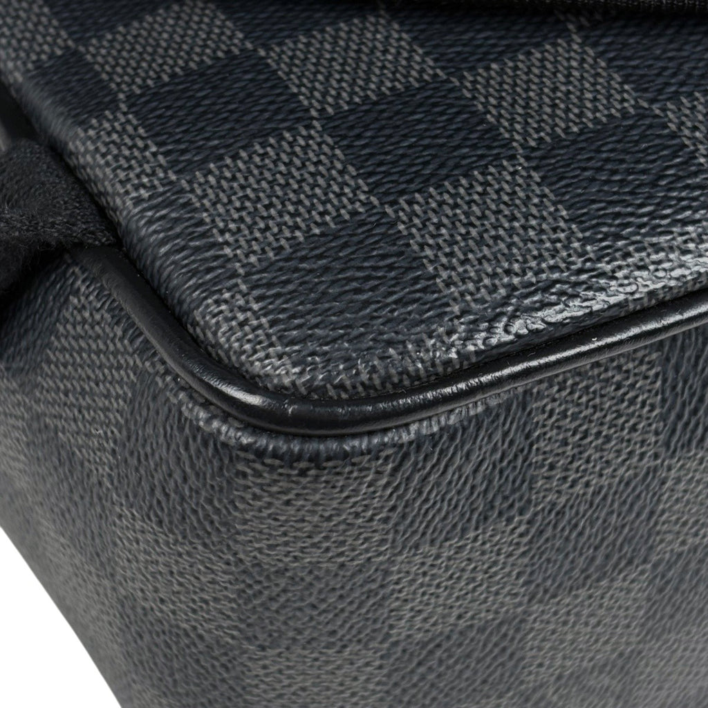 ルイ・ヴィトン ジョッシュ バックパック デイパック リュック ダミエグラフィット ノワール(ブラック) N41473 メンズ 【中古】brbag