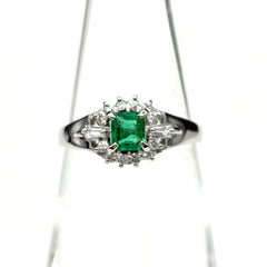 エメラルド デザインリング プラチナ 指輪 メレダイヤ リング 11号 Pt850 エメラルド ダイヤモンド レディース 【中古】nbjwl