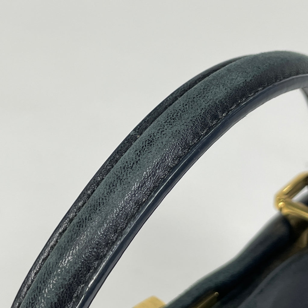 フェンディ ピーカブー ミニ ハンドバッグ 2WAY ショルダーバッグ ハンドバッグ レザー ブラック 8BN244 レディース 【中古】brbag