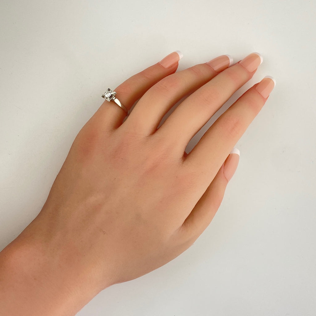 メレダイヤ デザインリング プラチナ 指輪 リング 10号 Pt850 ダイヤモンド レディース 【中古】nbjwl