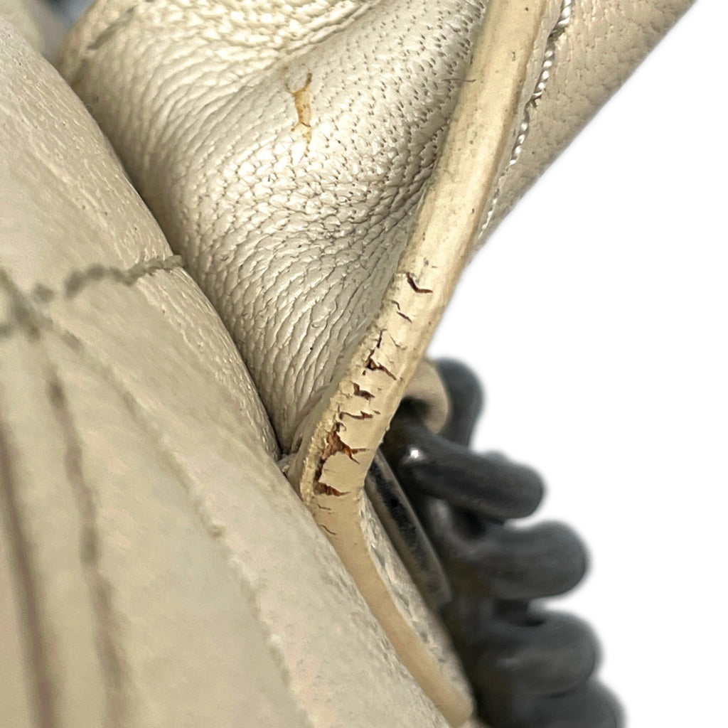 シャネル ココマーク チェーン ショルダーバッグ ハンドバッグ マトラッセ カンボン ロゴ ショルダーバッグ レザー ライトベージュ レディース 【中古】brbag