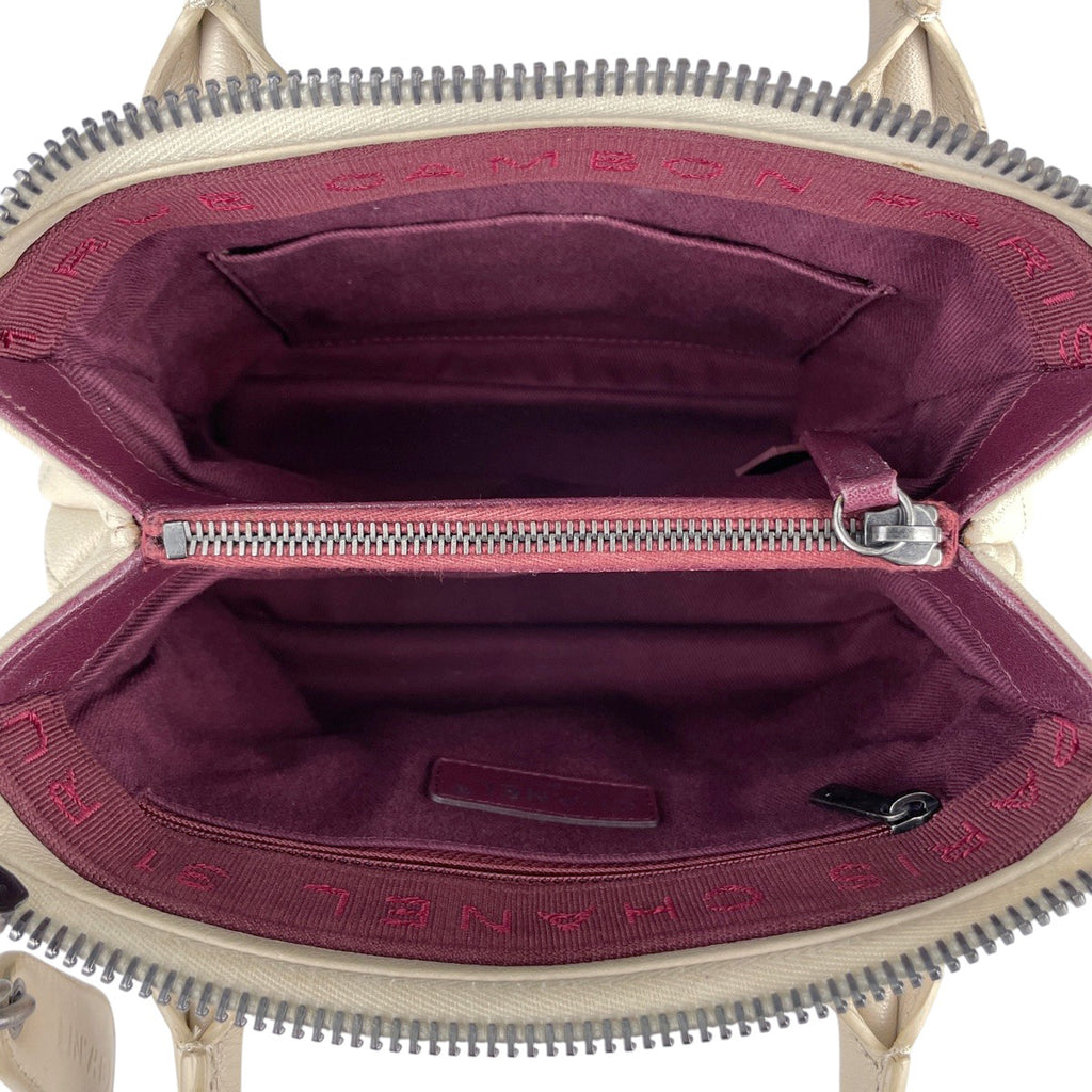 シャネル ココマーク チェーン ショルダーバッグ ハンドバッグ マトラッセ カンボン ロゴ ショルダーバッグ レザー ライトベージュ レディース 【中古】brbag